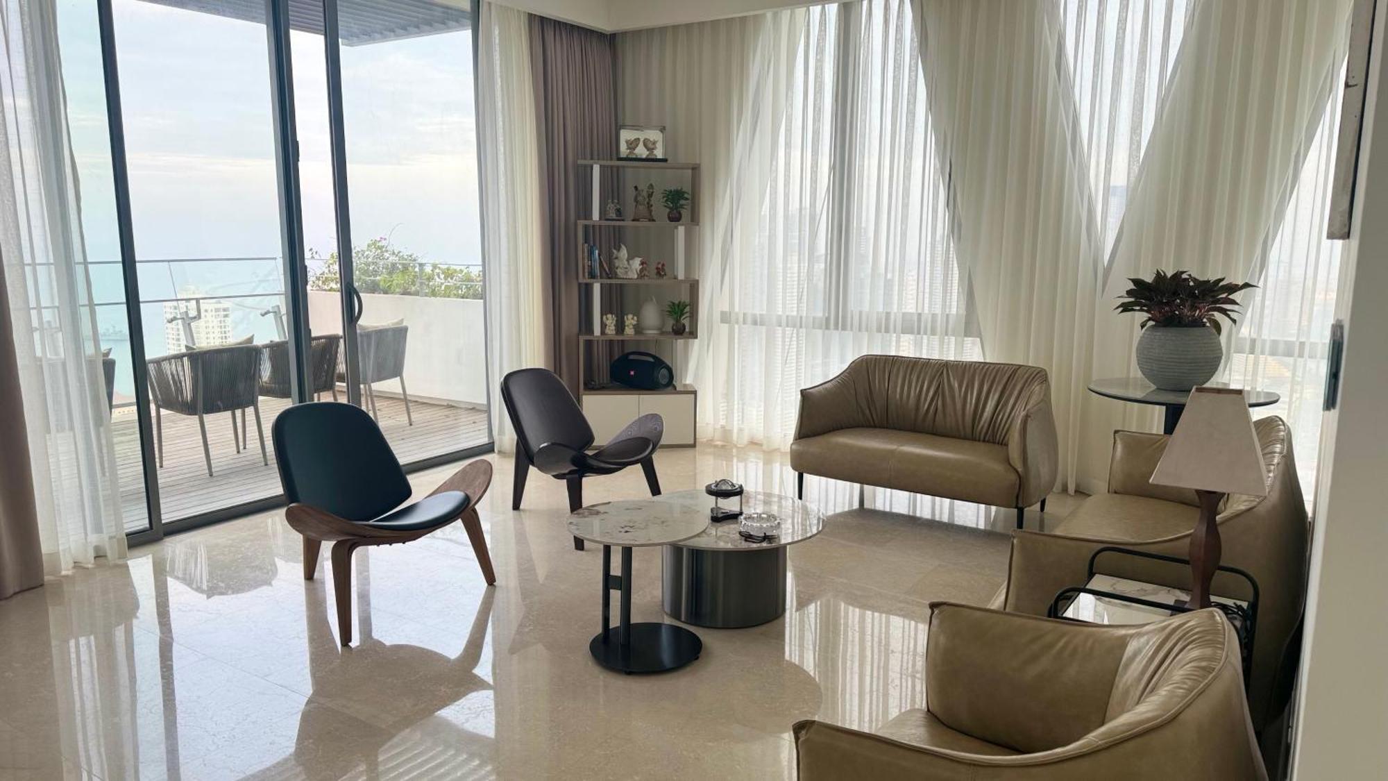 Altair Luxury Colombo By Miracle Apartment Exterior photo